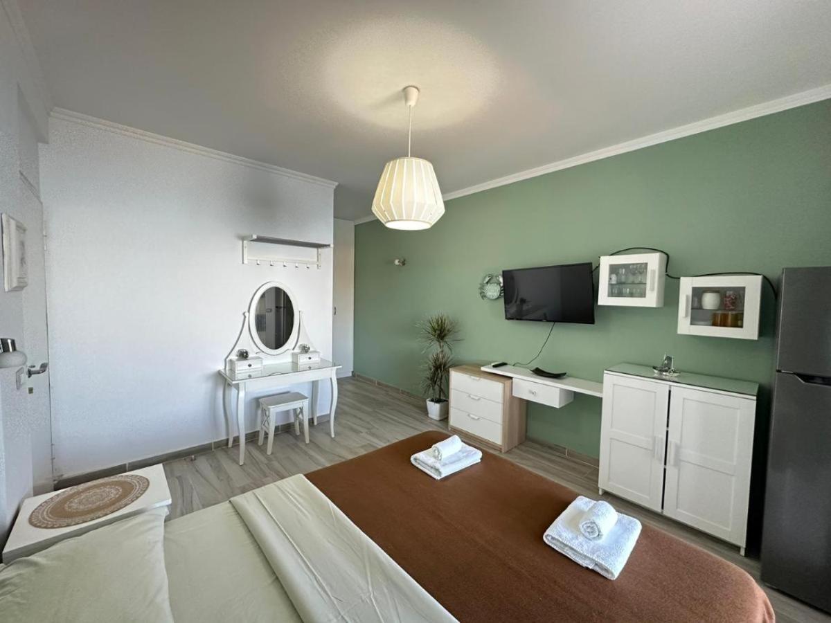 Sofia'S Holiday Apartment فلورا المظهر الخارجي الصورة