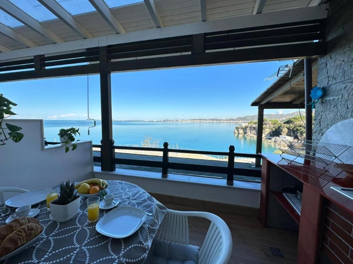 Sofia'S Holiday Apartment فلورا المظهر الخارجي الصورة
