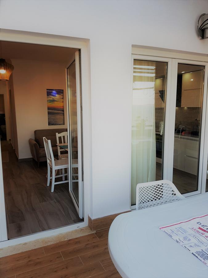 Sofia'S Holiday Apartment فلورا المظهر الخارجي الصورة