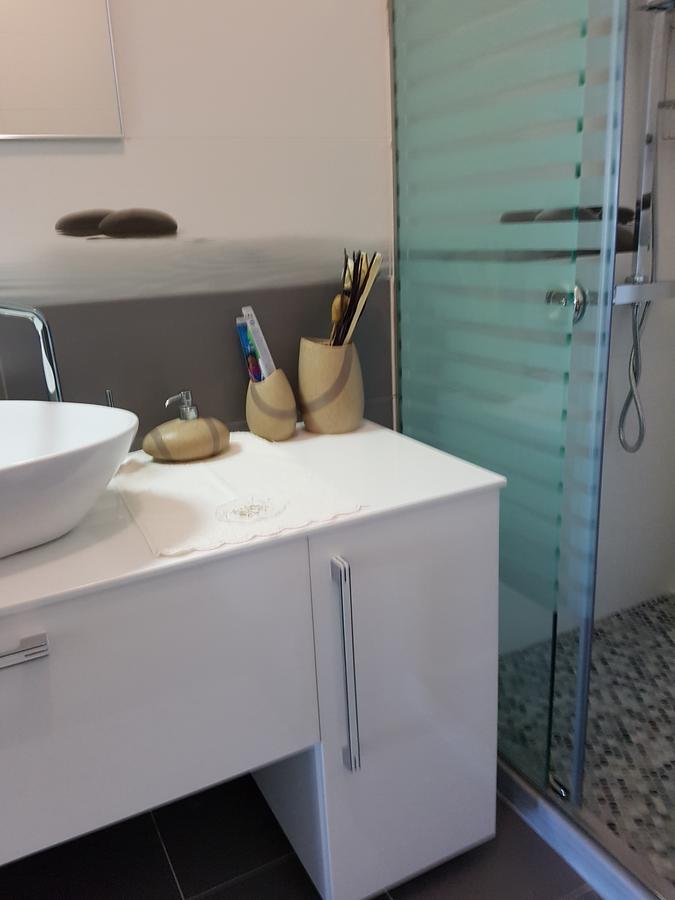 Sofia'S Holiday Apartment فلورا المظهر الخارجي الصورة